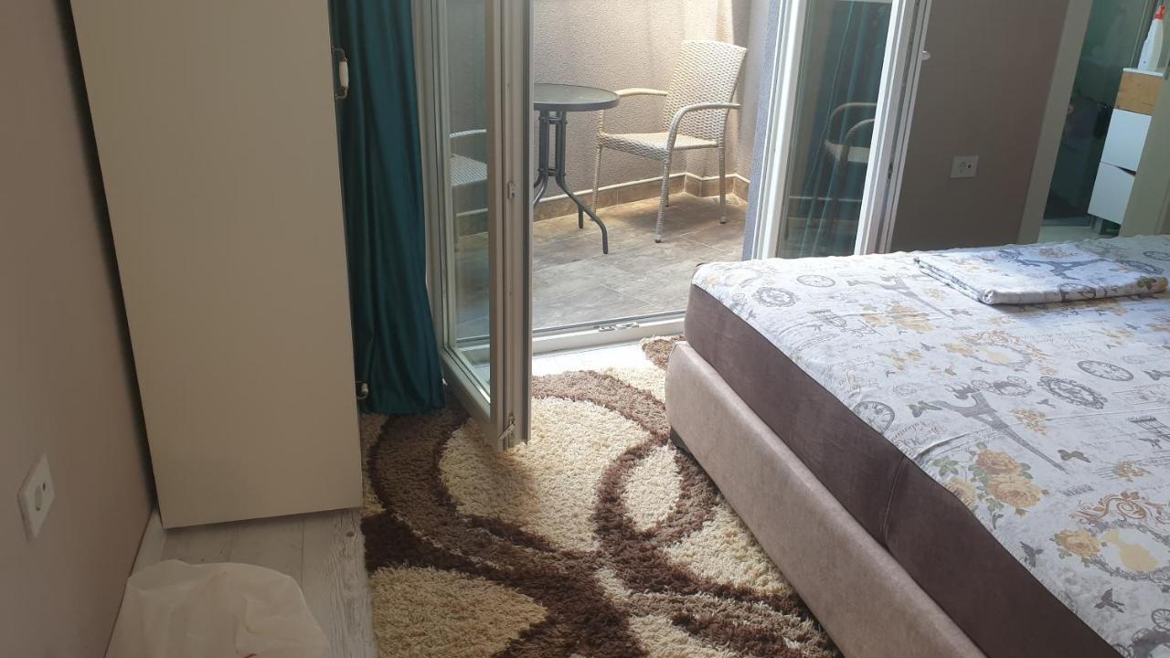 Apartman Sweet Dreams 3 Nis Luaran gambar